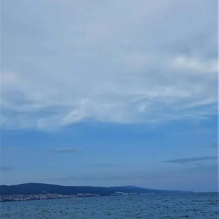 Апартамент Aphrodite Roce