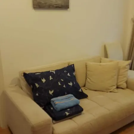 Aphrodite Roce * ساني بيتش